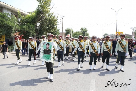 وداع باشکوه مردم علی آبادکتول با پیکر شهید عباس کردکتولی
