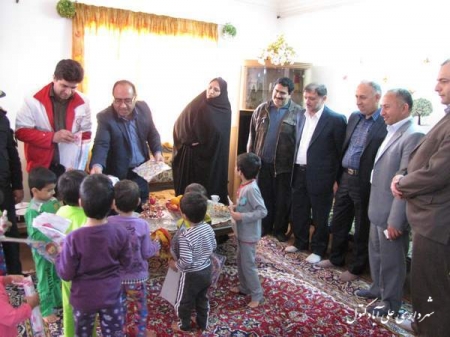 بازديد ازمرکز نگهداري کودکان بي سرپرست بمناسبت سال نو