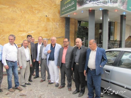 نشست اعضای شورای اسلامی شهر و شهردار علی آباد کتول با هیاتی از سرمایه گذاران بخش خصوصی کشور ایتالیا